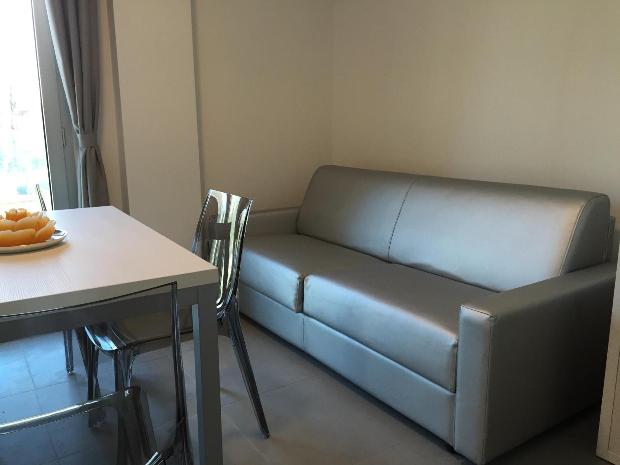 Residence Hotel Albachiara リミニ エクステリア 写真