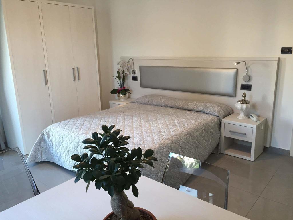 Residence Hotel Albachiara リミニ 部屋 写真