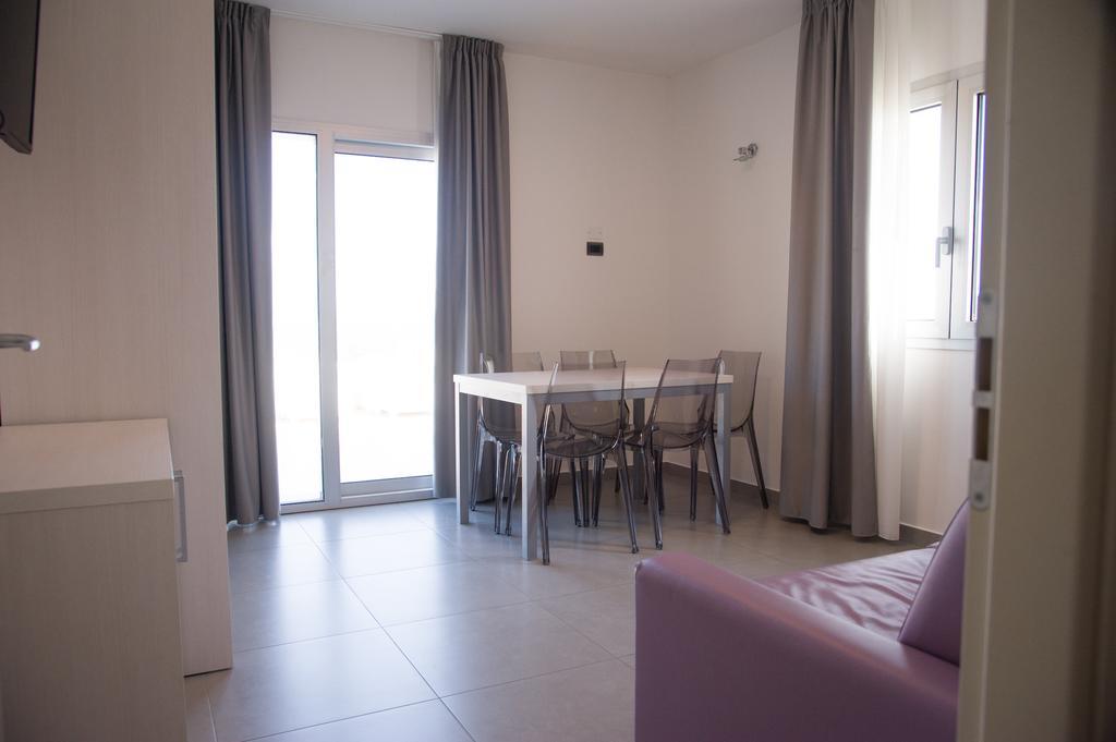 Residence Hotel Albachiara リミニ エクステリア 写真