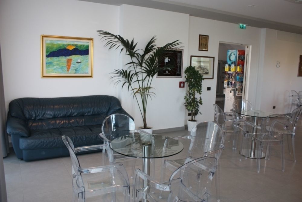 Residence Hotel Albachiara リミニ エクステリア 写真